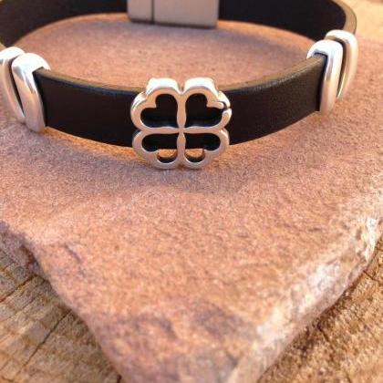 10mm Flat Leather Bracelet And Metal Magnetic..